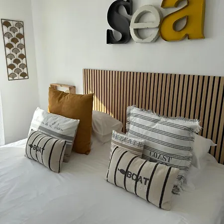 Face Aux Flots Hotell