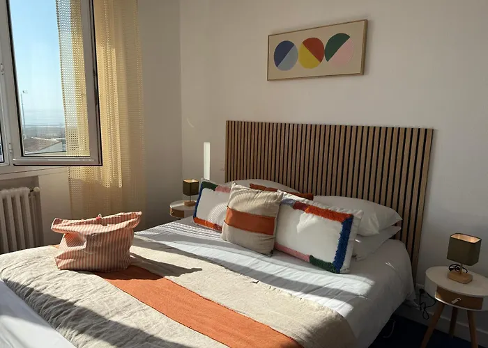 Face Aux Flots Hotel 3*