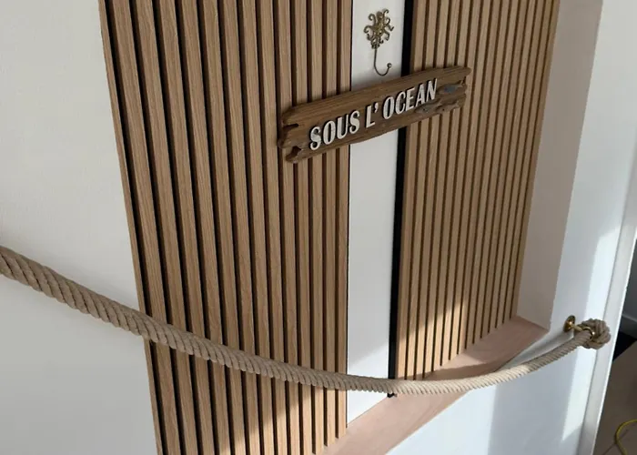 Face Aux Flots Hotel